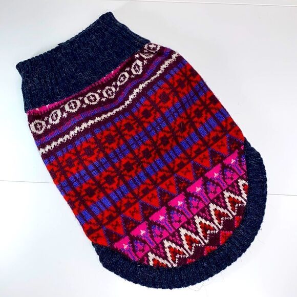 H&M Other - Colorful Intarsia Knit Artsy Dog Sweater